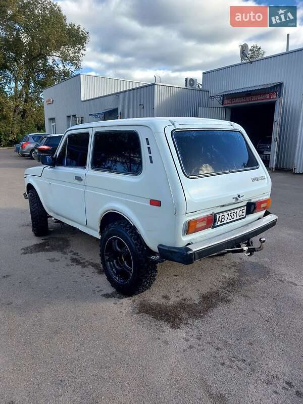 Внедорожник / Кроссовер ВАЗ / Lada 2121 Нива 1985 в Коростене