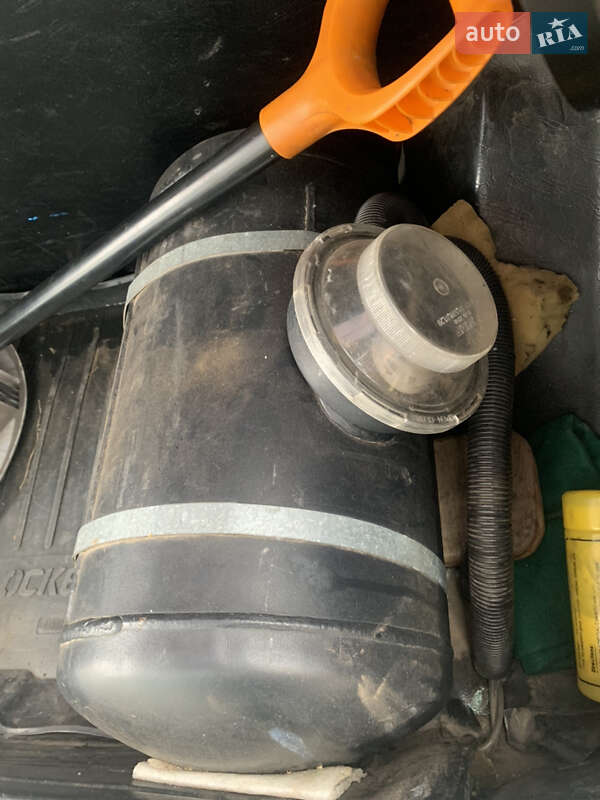 Внедорожник / Кроссовер ВАЗ / Lada 2121 Нива 1988 в Черкассах фото 10 Внедорожник / Кроссовер ВАЗ / Lada 2121 Нива 1988 в Черкассах