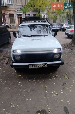 Внедорожник / Кроссовер ВАЗ 2121 Нива 1986 в Одессе