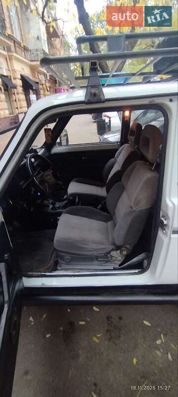 Внедорожник / Кроссовер ВАЗ / Lada 2121 Нива 1986 в Одессе фото 9 Внедорожник / Кроссовер ВАЗ / Lada 2121 Нива 1986 в Одессе