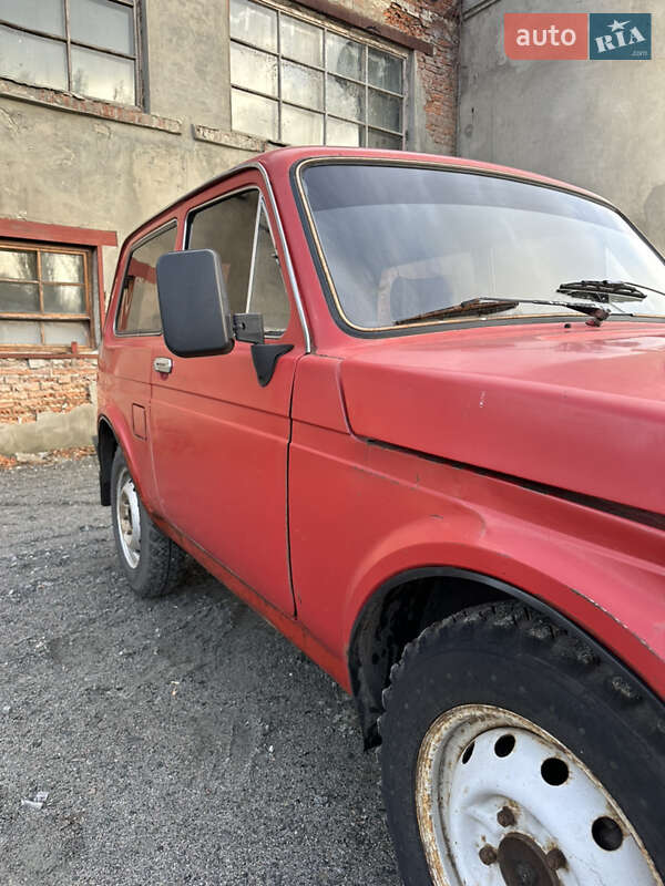 Внедорожник / Кроссовер ВАЗ / Lada 2121 Нива 1982 в Полтаве фото 3 Внедорожник / Кроссовер ВАЗ / Lada 2121 Нива 1982 в Полтаве