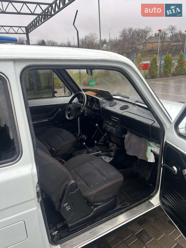 Внедорожник / Кроссовер ВАЗ / Lada 2121 Нива 1988 в Новоукраинке