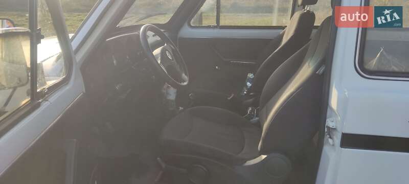 Внедорожник / Кроссовер ВАЗ / Lada 2121 Нива 1982 в Черновцах фото 8 Внедорожник / Кроссовер ВАЗ / Lada 2121 Нива 1982 в Черновцах