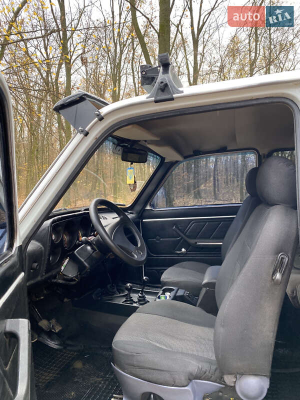 Позашляховик / Кросовер ВАЗ / Lada 2121 Нива 1987 в Чернівцях фото 8 Позашляховик / Кросовер ВАЗ / Lada 2121 Нива 1987 в Чернівцях