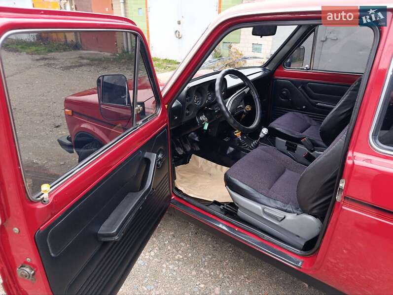 Внедорожник / Кроссовер ВАЗ / Lada 2121 Нива 1992 в Черкассах фото 14 Внедорожник / Кроссовер ВАЗ / Lada 2121 Нива 1992 в Черкассах