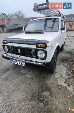 Внедорожник / Кроссовер ВАЗ 2121 Нива 1991 в Лохвице