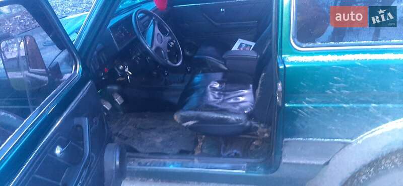 Внедорожник / Кроссовер ВАЗ / Lada 2121 Нива 1983 в Одессе фото 7 Внедорожник / Кроссовер ВАЗ / Lada 2121 Нива 1983 в Одессе
