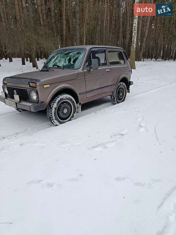 Позашляховик / Кросовер ВАЗ / Lada 2121 Нива 1982 в Згурівці