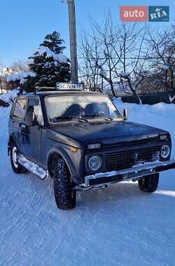 Внедорожник / Кроссовер ВАЗ / Lada 2121 Нива 1986 в Золочеве