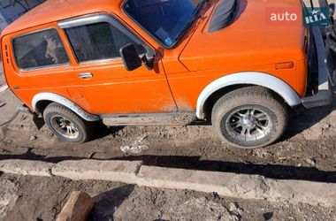 Позашляховик / Кросовер ВАЗ 2121 Нива 1982 в Вознесенську