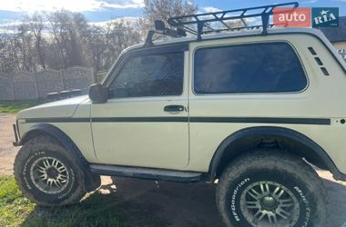 Внедорожник / Кроссовер ВАЗ 2121 Нива 1990 в Тыврове