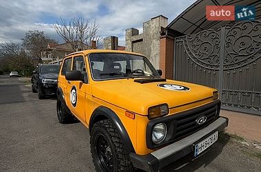 Внедорожник / Кроссовер ВАЗ 2121 Нива 1983 в Одессе