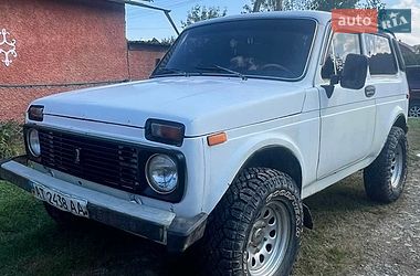 Внедорожник / Кроссовер ВАЗ 2121 Нива 1994 в Надворной