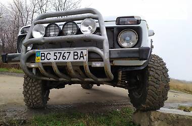 Позашляховик / Кросовер ВАЗ / Lada 21213 Niva 2002 в Львові