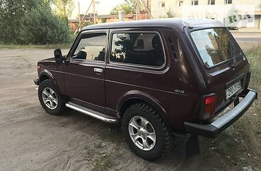 Позашляховик / Кросовер ВАЗ / Lada 21213 Niva 2003 в Богодухіву