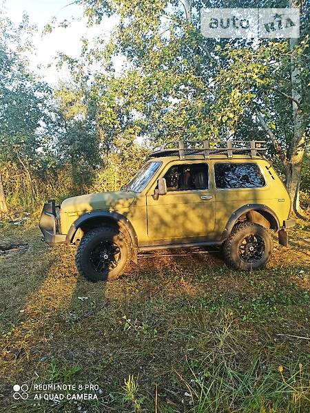 Внедорожник / Кроссовер ВАЗ / Lada 21213 Niva 2003 в Харькове
