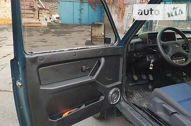 Позашляховик / Кросовер ВАЗ / Lada 21213 Niva 2000 в Дніпрі