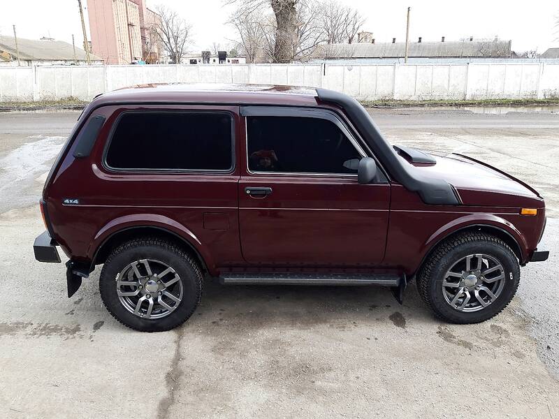Внедорожник / Кроссовер ВАЗ / Lada 21213 Niva 2004 в Добровеличковке