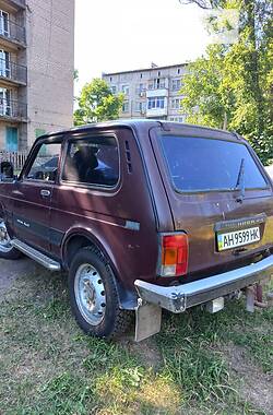 Позашляховик / Кросовер ВАЗ / Lada 21213 Niva 2005 в Покровську