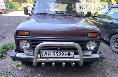 Позашляховик / Кросовер ВАЗ / Lada 21213 Niva 2005 в Покровську