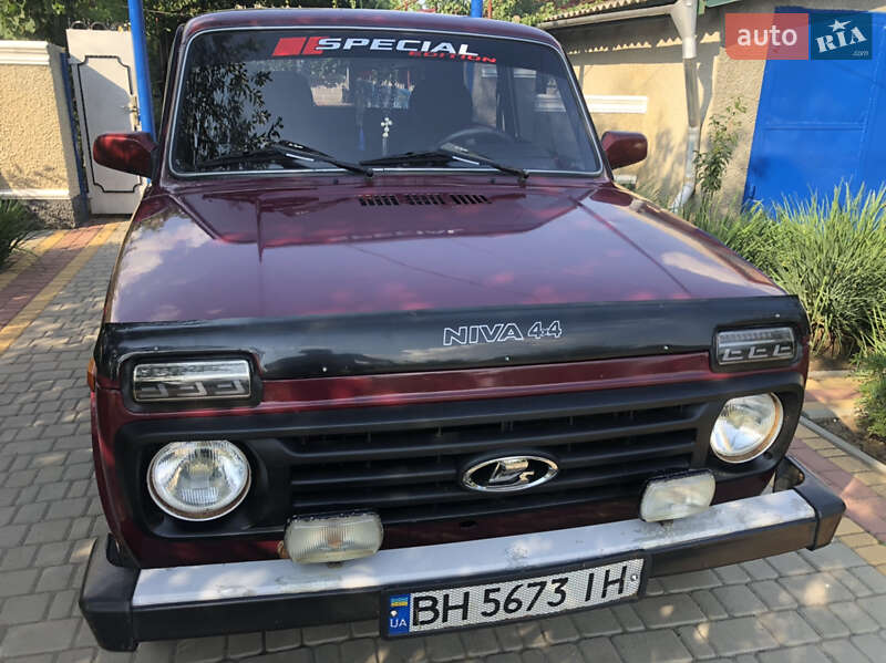 Внедорожник / Кроссовер ВАЗ / Lada 21213 Niva 2001 в Белгороде-Днестровском