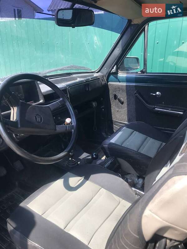 Внедорожник / Кроссовер ВАЗ / Lada 21213 Niva 1995 в Переяславе