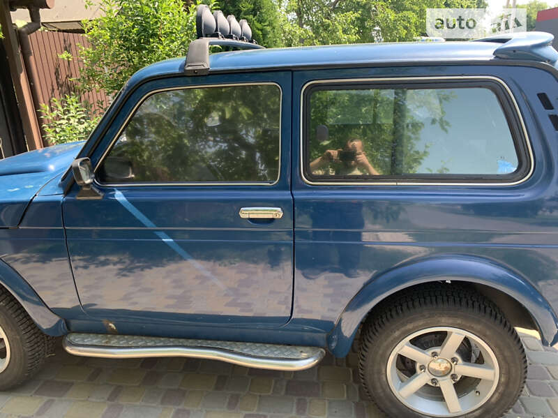 Позашляховик / Кросовер ВАЗ / Lada 21213 Niva 2004 в Борисполі фото 5 Позашляховик / Кросовер ВАЗ / Lada 21213 Niva 2004 в Борисполі