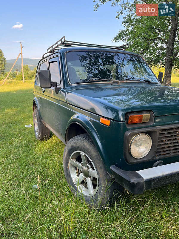 Внедорожник / Кроссовер ВАЗ / Lada 21213 Niva 2006 в Мукачево