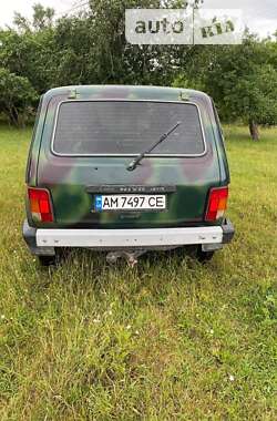 Позашляховик / Кросовер ВАЗ / Lada 21213 Niva 2003 в Коростишеві