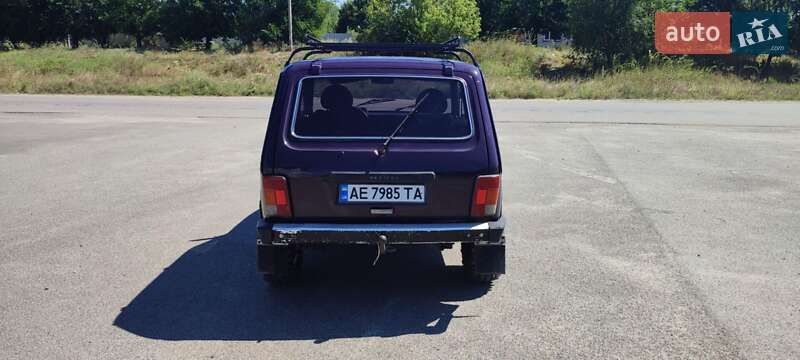 Позашляховик / Кросовер ВАЗ / Lada 21213 Niva 2000 в Новомосковську