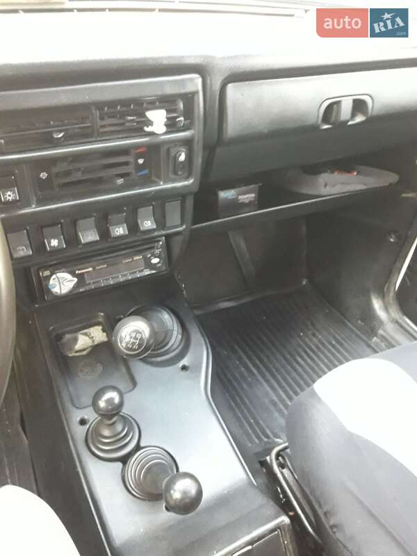 Внедорожник / Кроссовер ВАЗ / Lada 21213 Niva 2003 в Кривом Роге