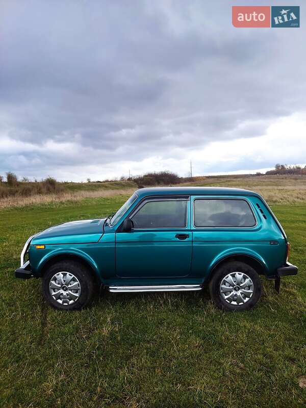 Внедорожник / Кроссовер ВАЗ / Lada 21213 Niva 2002 в Баре фото 2 Внедорожник / Кроссовер ВАЗ / Lada 21213 Niva 2002 в Баре