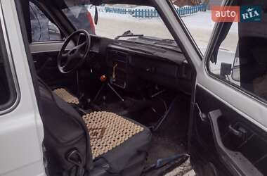 Внедорожник / Кроссовер ВАЗ / Lada 21213 Niva 2004 в Шостке