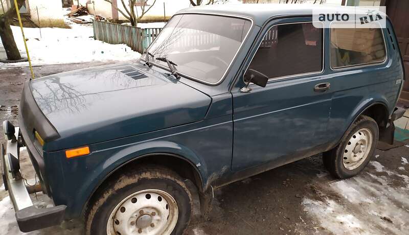 Внедорожник / Кроссовер ВАЗ / Lada 21213 Niva 2001 в Гадяче