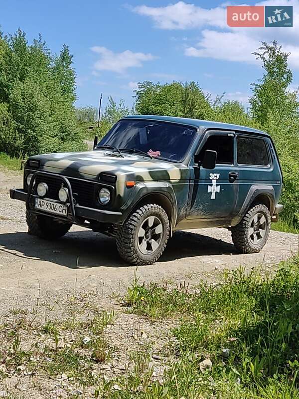 Внедорожник / Кроссовер ВАЗ / Lada 21213 Niva 2005 в Надворной