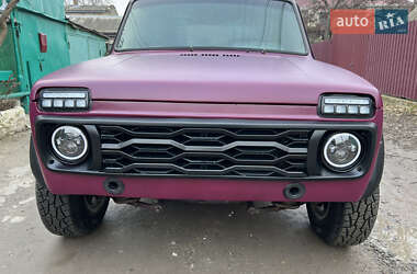 Внедорожник / Кроссовер ВАЗ / Lada 21213 Niva 2004 в Одессе