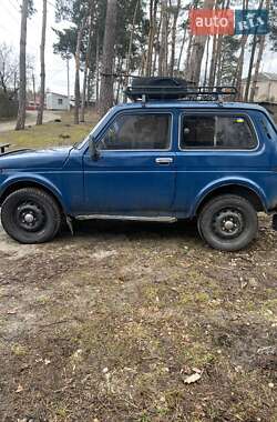 Внедорожник / Кроссовер ВАЗ / Lada 21213 Niva 2001 в Радомышле