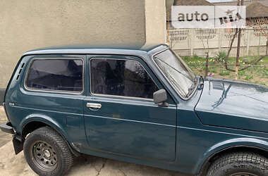 Позашляховик / Кросовер ВАЗ / Lada 21213 Niva 2003 в Гнівані
