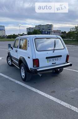 Внедорожник / Кроссовер ВАЗ / Lada 21213 Niva 1995 в Каменец-Подольском