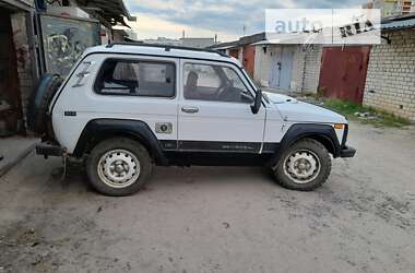 Позашляховик / Кросовер ВАЗ / Lada 21213 Niva 2004 в Харкові