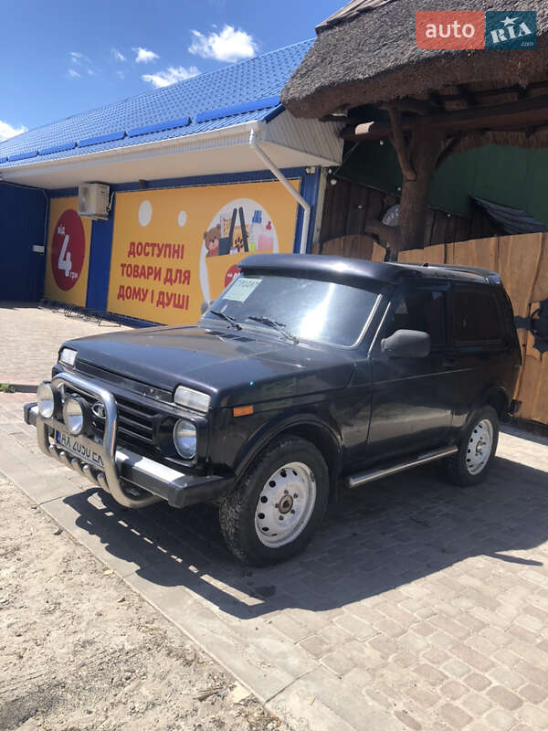 Внедорожник / Кроссовер ВАЗ / Lada 21213 Niva 1997 в Андреевке