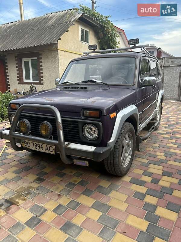 Позашляховик / Кросовер ВАЗ 21213 Niva 2002 в 