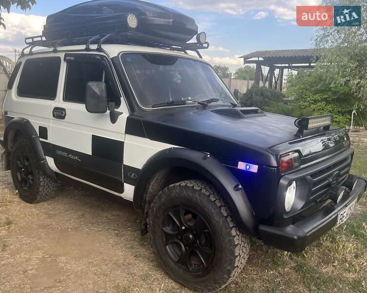 Позашляховик / Кросовер ВАЗ / Lada 21213 Niva 1995 в Херсоні