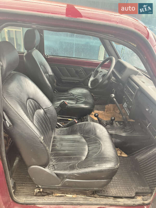 Внедорожник / Кроссовер ВАЗ / Lada 21213 Niva 2002 в Киеве