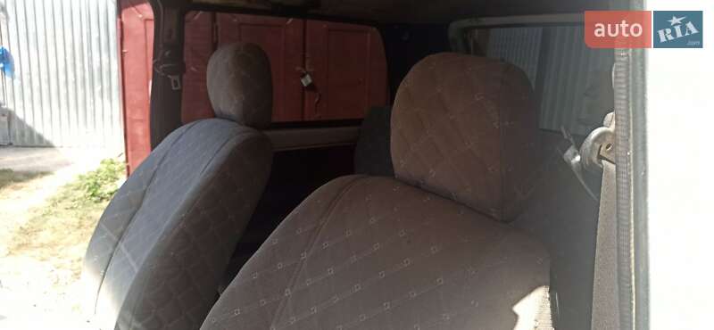 Внедорожник / Кроссовер ВАЗ / Lada 21213 Niva 1995 в Хусте фото 13 Внедорожник / Кроссовер ВАЗ / Lada 21213 Niva 1995 в Хусте