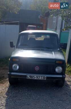 Внедорожник / Кроссовер ВАЗ 21213 Niva 2000 в 