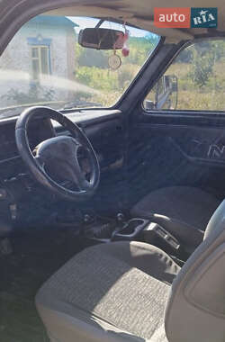 Позашляховик / Кросовер ВАЗ 21213 Niva 2003 в 