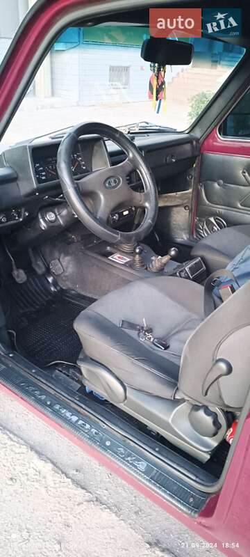 Внедорожник / Кроссовер ВАЗ / Lada 21213 Niva 2002 в Кропивницком фото 11 Внедорожник / Кроссовер ВАЗ / Lada 21213 Niva 2002 в Кропивницком