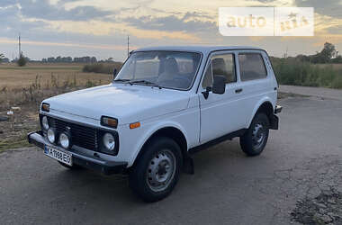 Внедорожник / Кроссовер ВАЗ / Lada 21213 Niva 1998 в Бобровице