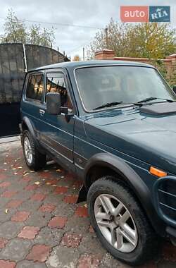 Внедорожник / Кроссовер ВАЗ 21213 Niva 2003 в 
